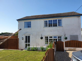 2 bedrooms next to the beach and lake, on Queens Park Mablethorpe